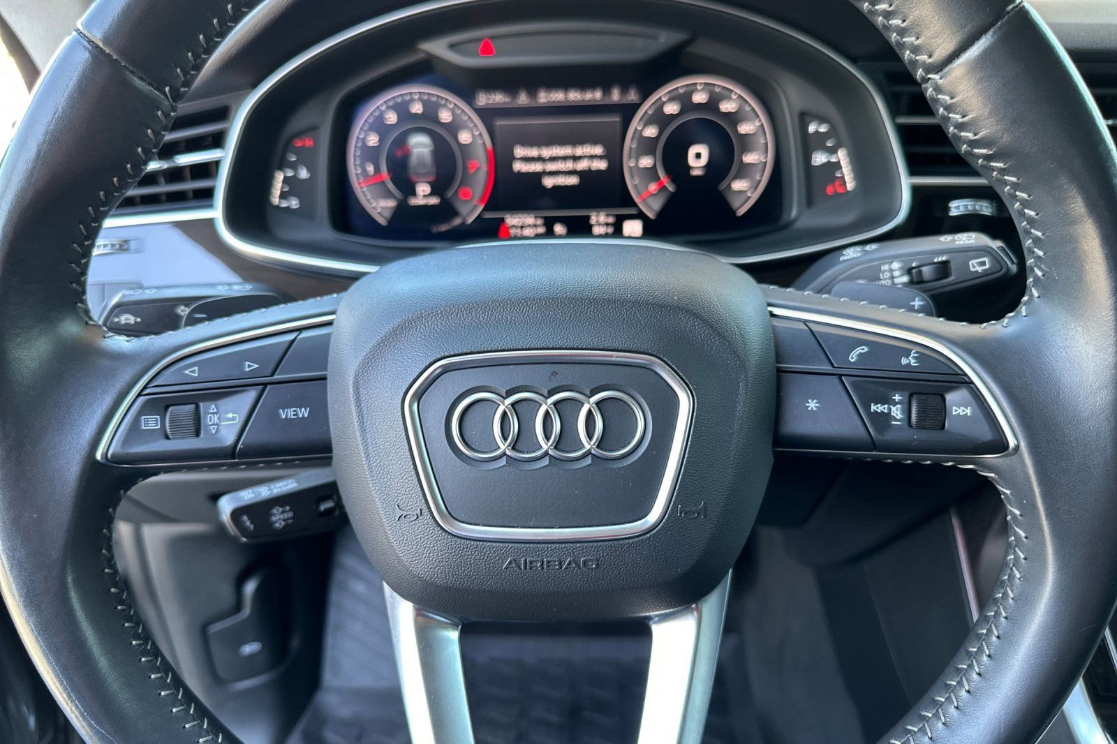 Used 2020 Audi Q8 Premium Plus AWD/4WD image 25