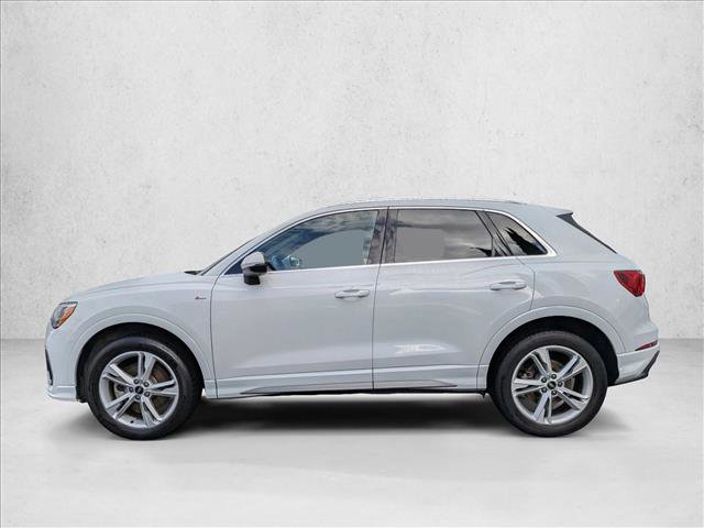 Used 2021 Audi Q3 2.0T Premium w/ 19" Wheel Package image 9