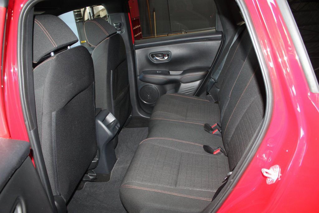 Used 2025 Honda HR-V Sport image 17