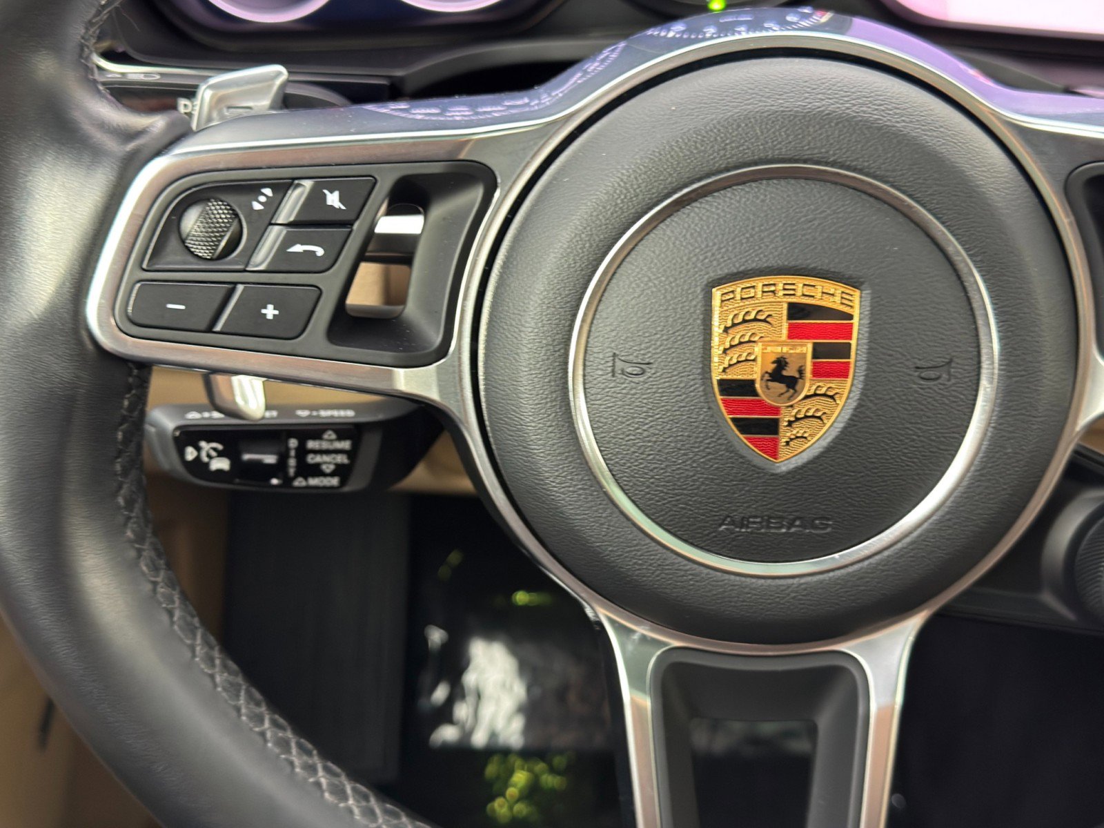 Used 2019 Porsche Cayenne E-Hybrid image 22