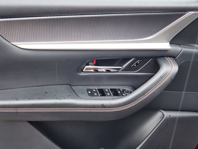 Certified 2025 MAZDA CX-70 Plug-In Hybrid w/ Premium Plus AWD/4WD image 11
