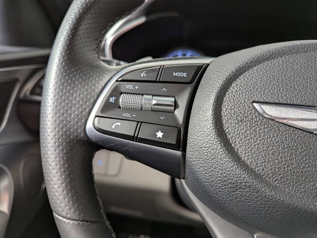 Used 2022 Genesis G70 2.0T w/ Prestige Package RWD image 29