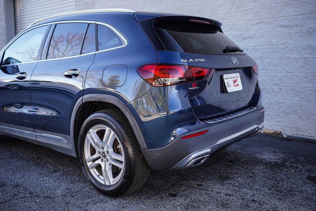Used 2022 Mercedes-Benz GLA 250 4MATIC w/ Premium Package Lite image 12