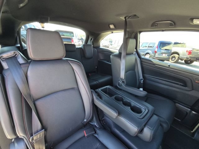 Used 2025 Honda Odyssey Sport-L image 15