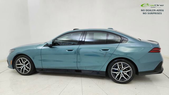 Used 2026 BMW i5 eDrive40 image 4