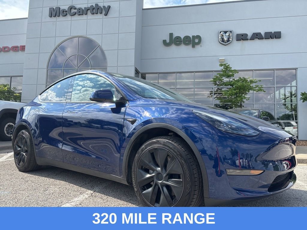 Used 2024 Tesla Model Y Long Range RWD image 1