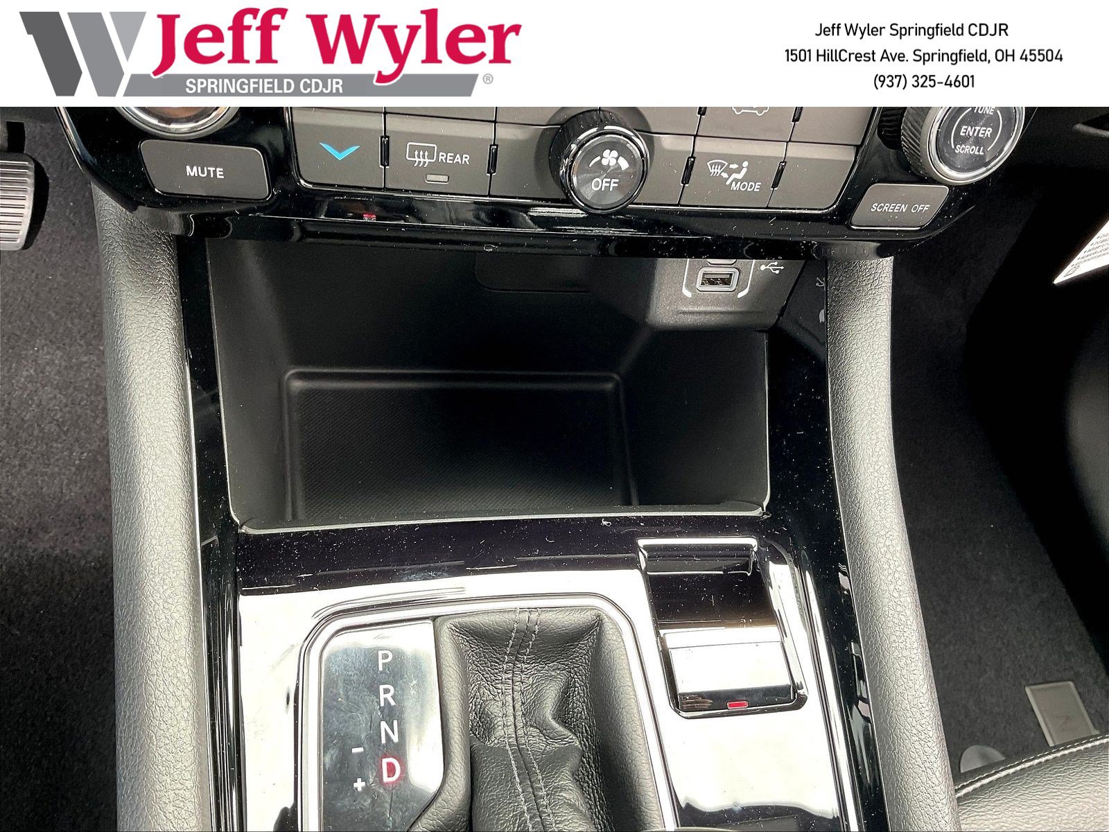 New 2026 Jeep Compass Latitude AWD/4WD image 27