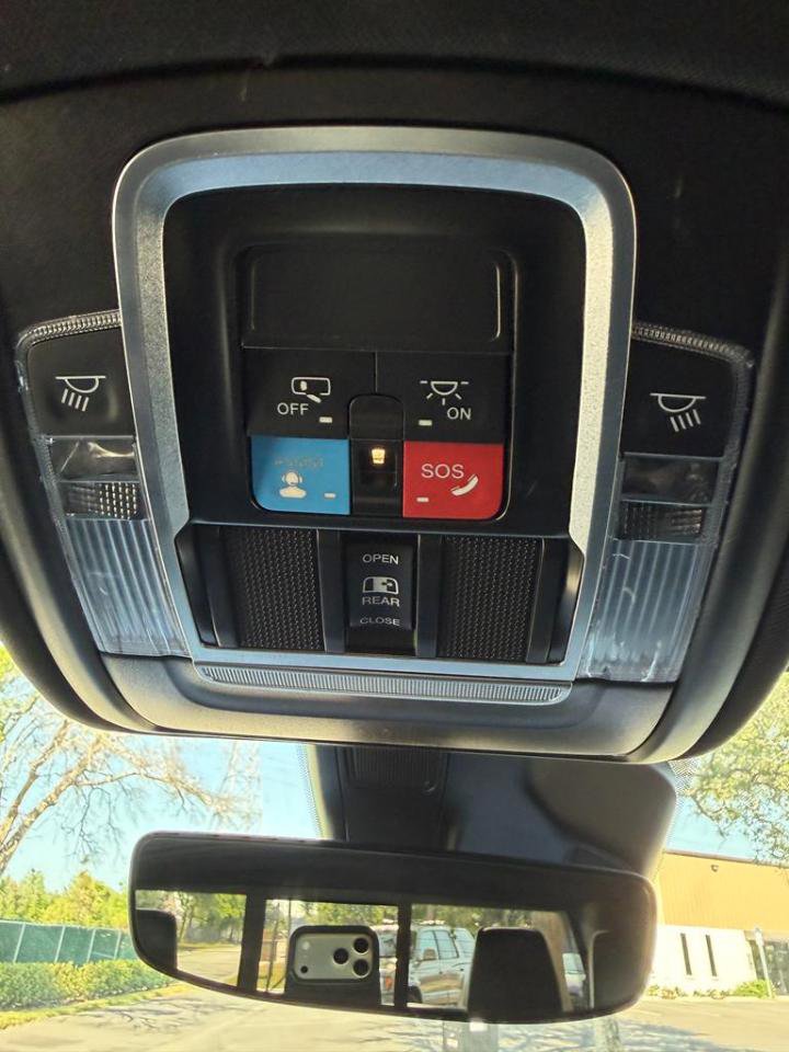 Used 2026 RAM 1500 Laramie AWD/4WD image 29
