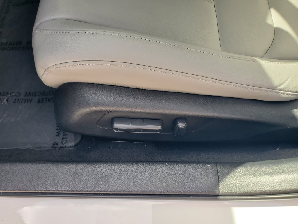 Certified 2025 Acura Integra FWD image 18