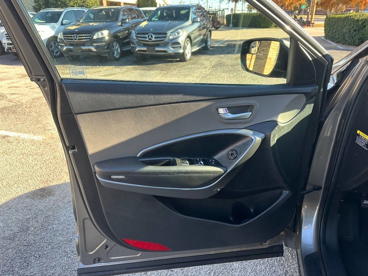 Used 2017 Hyundai Santa Fe Sport image 9