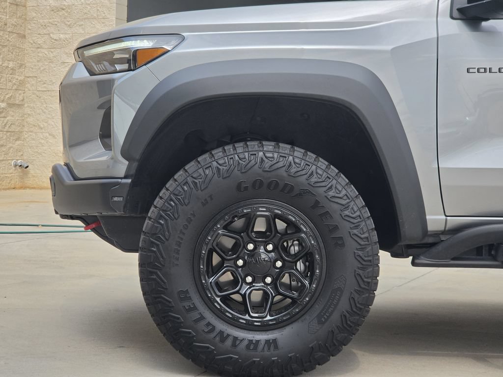 Used 2026 Chevrolet Colorado ZR2 w/ ZR2 Bison Edition AWD/4WD image 7