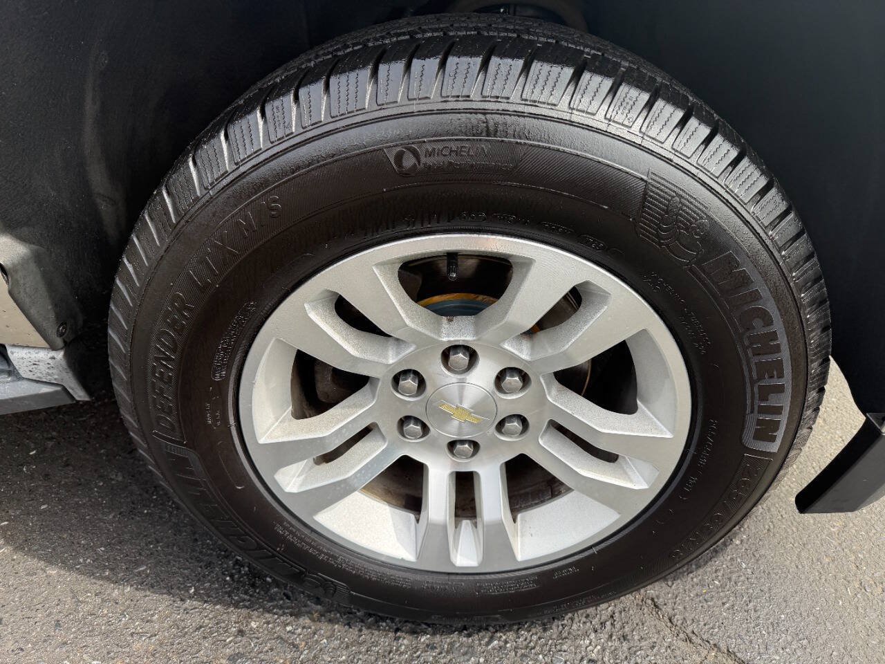 Used 2016 Chevrolet Tahoe LT AWD/4WD image 12