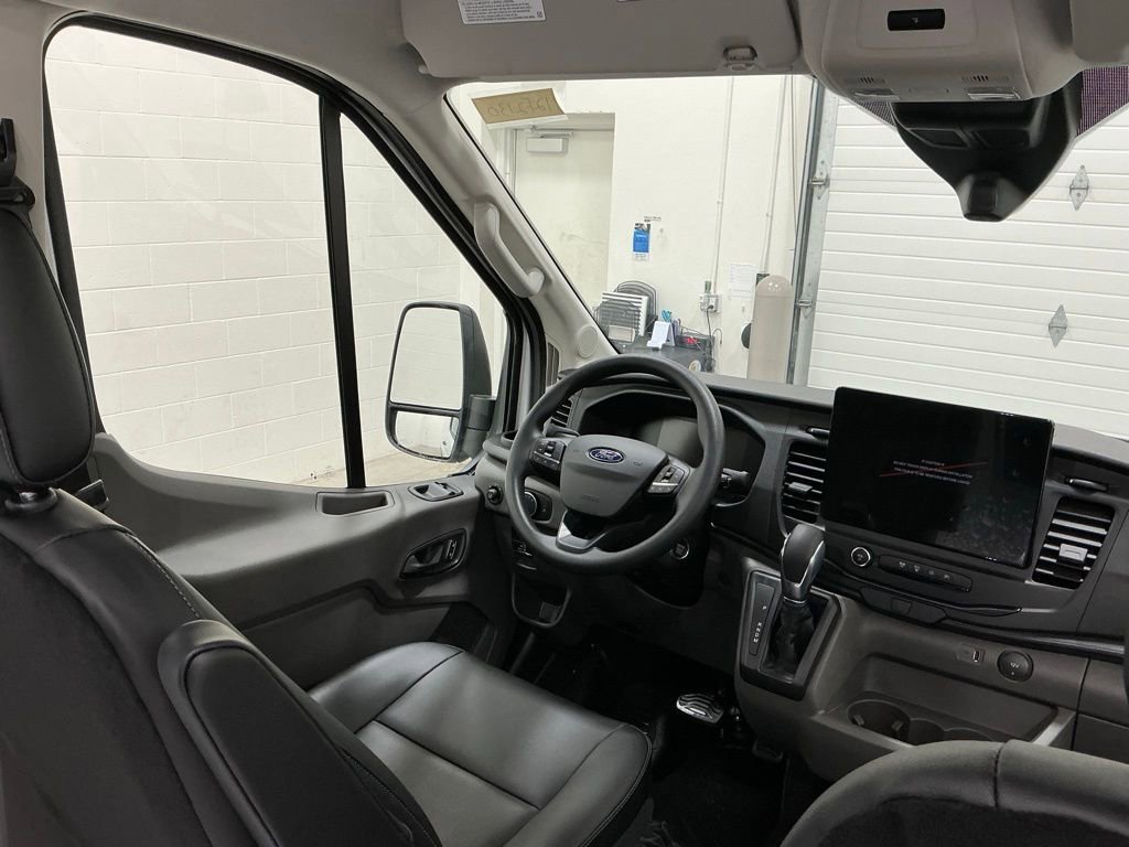 New 2026 Ford Transit 250 148 Medium Roof RWD image 15
