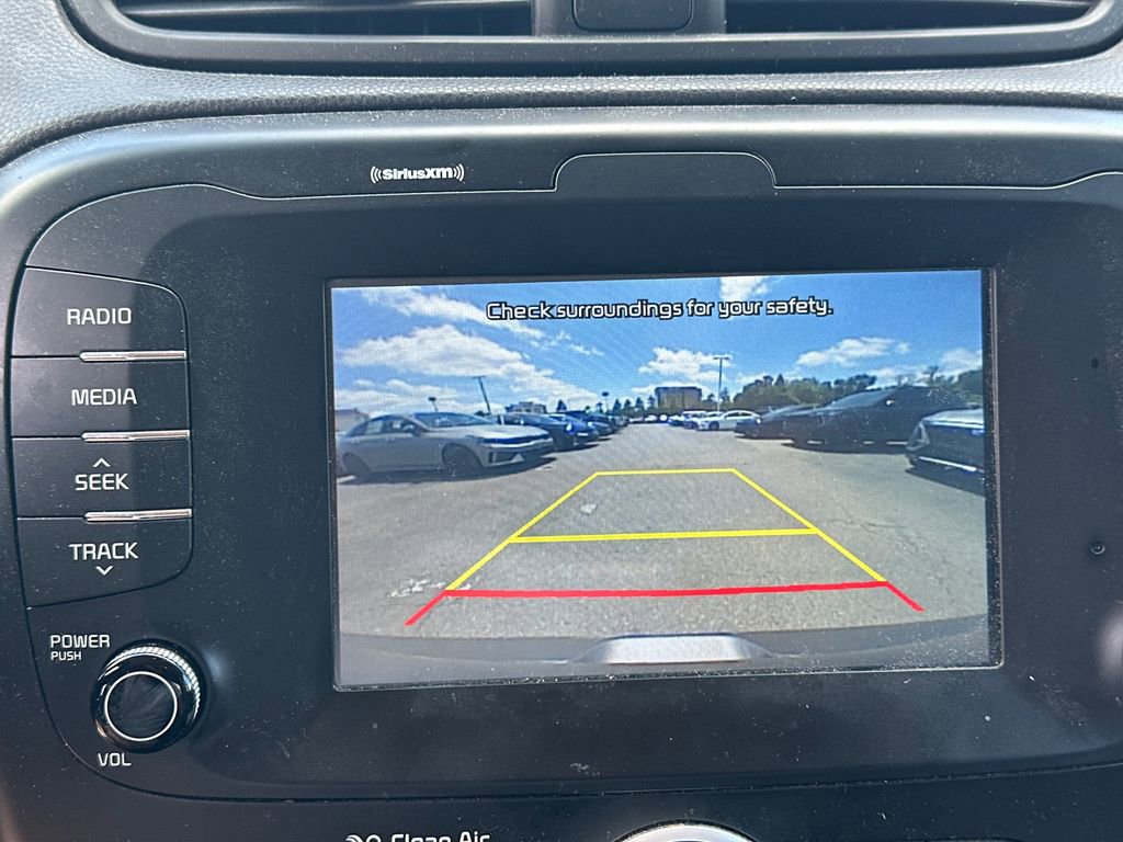 Used 2019 Kia Soul + FWD image 28
