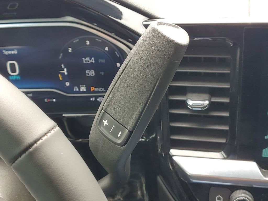 Used 2024 Chevrolet Silverado 1500 LT AWD/4WD image 13