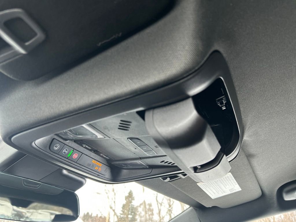 Used 2022 Cadillac XT4 Sport image 34