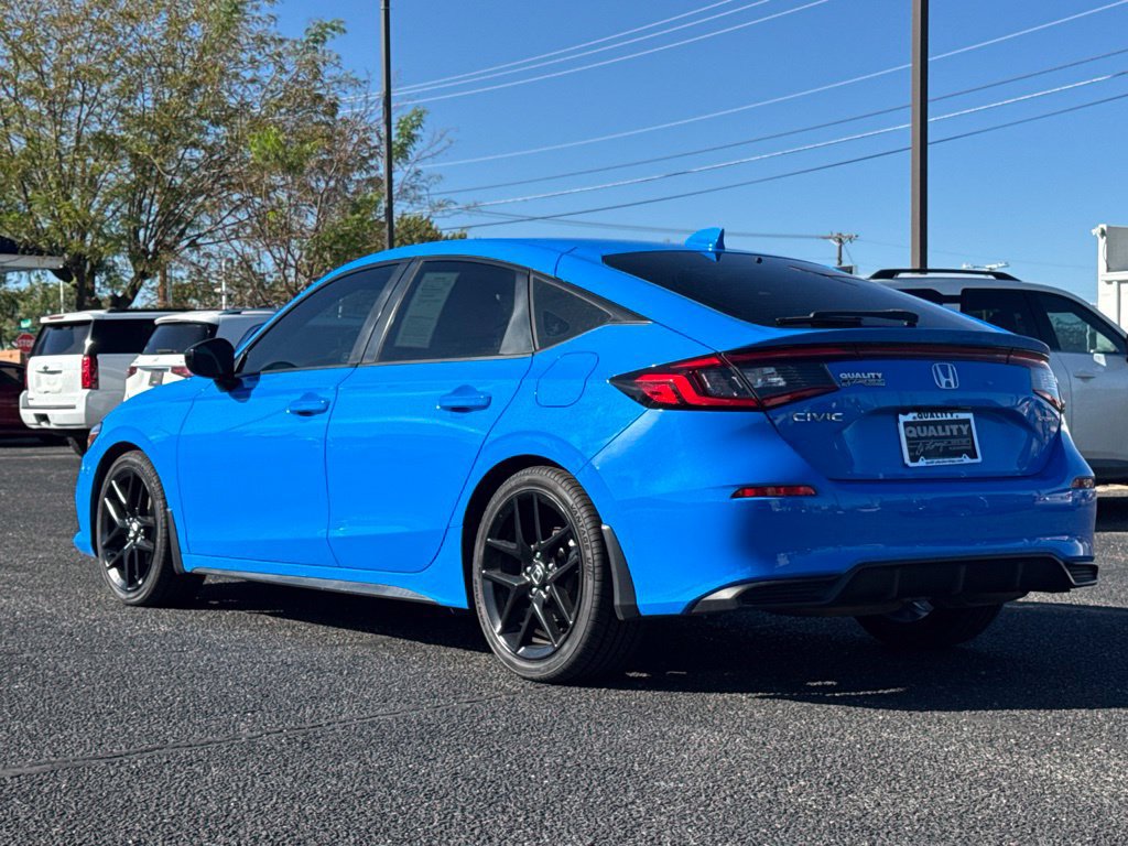 Used 2023 Honda Civic Sport image 6
