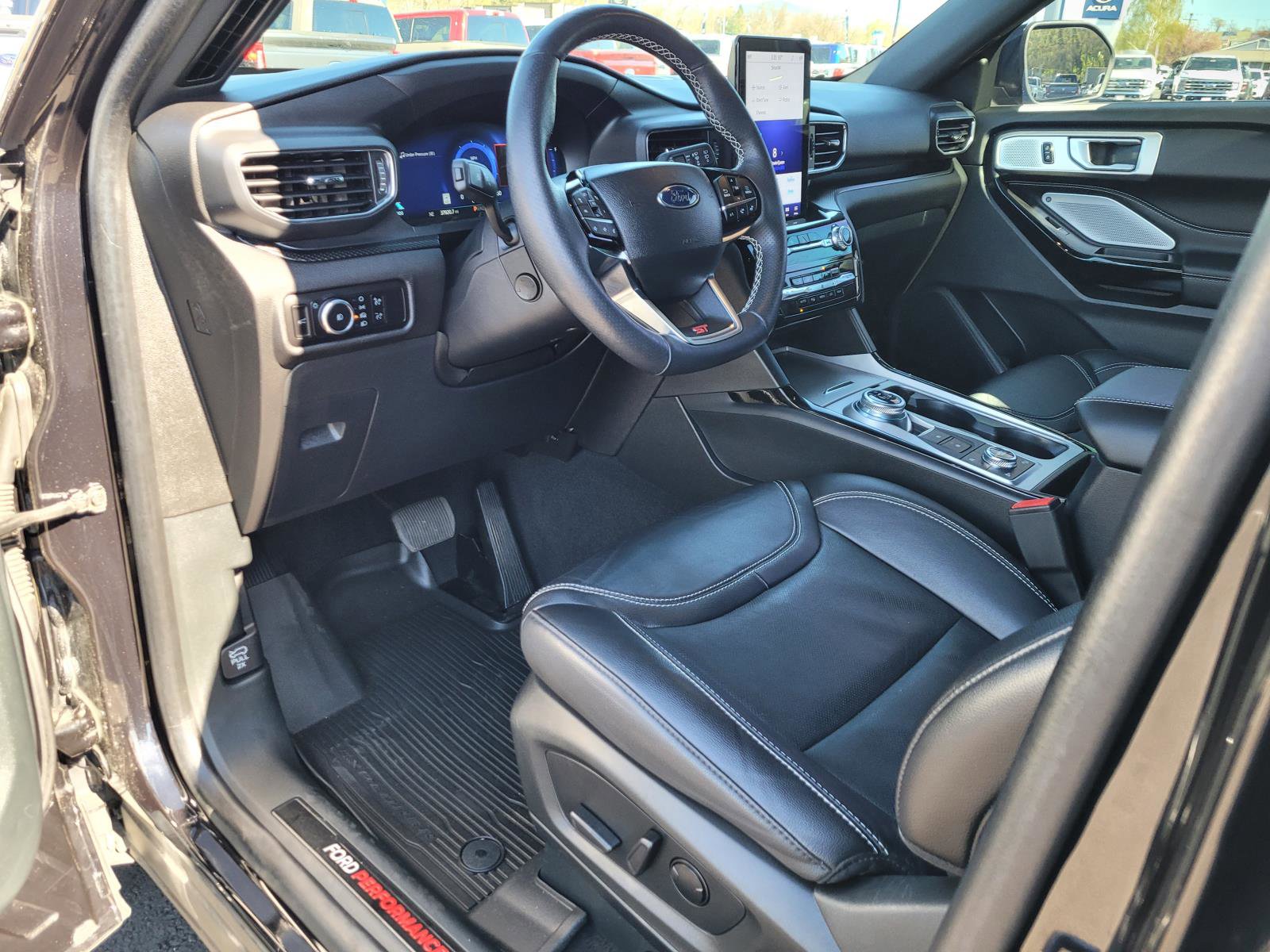 Used 2023 Ford Explorer ST w/ Equipment Group 401A image 11