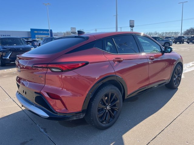 Used 2024 Buick Envista Sport Touring w/ Convenience I Package image 3