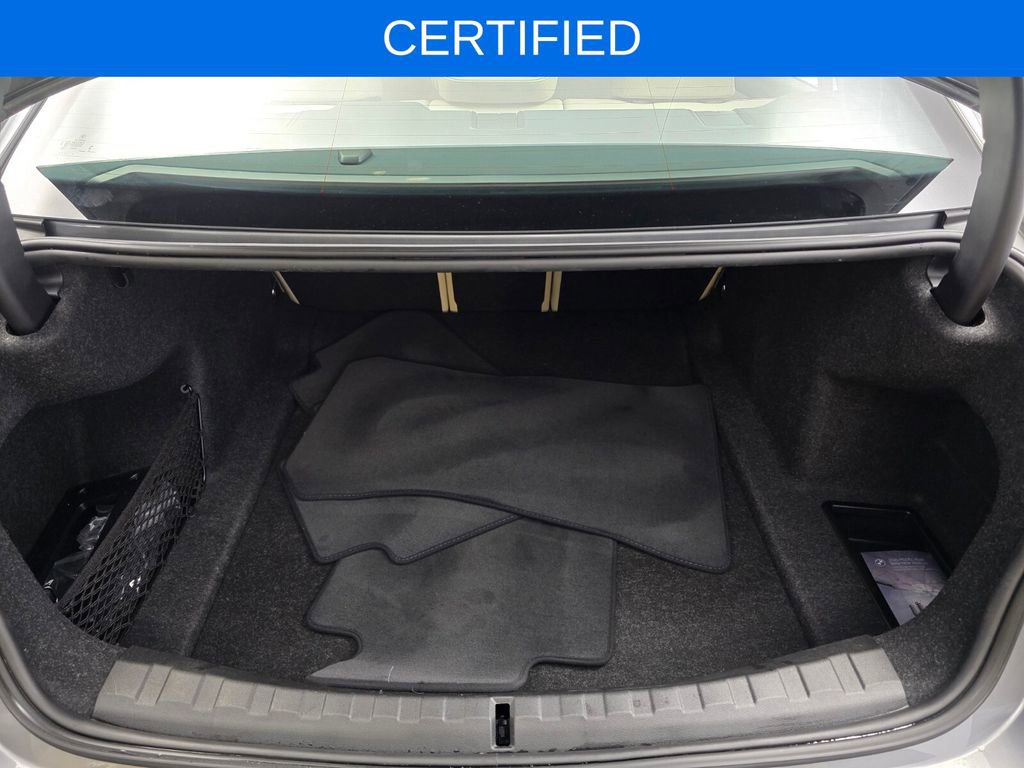 Certified 2025 BMW 330i Sedan w/ Convenience Package image 16