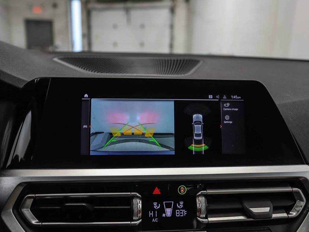 Used 2021 BMW 330i xDrive Sedan w/ Convenience Package image 18