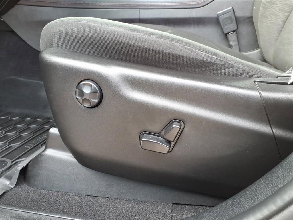 Used 2023 Dodge Durango GT image 14