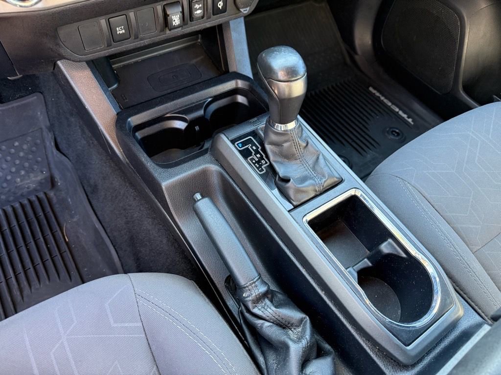 Used 2019 Toyota Tacoma TRD Off-Road image 25