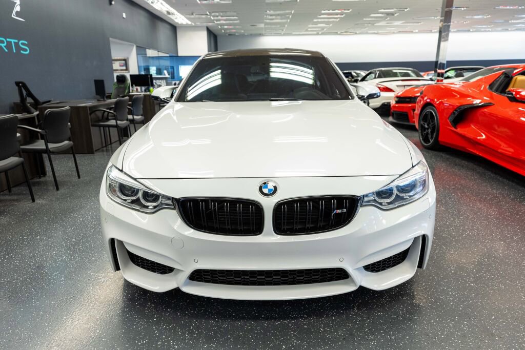 Used 2017 BMW M3 image 2