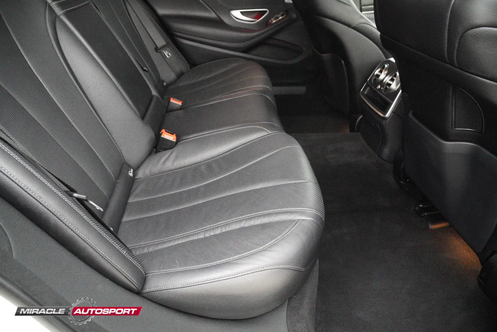 Used 2017 Mercedes-Benz S 550e image 38