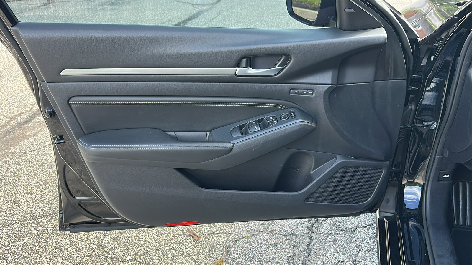Certified 2019 Nissan Altima 2.5 Platinum FWD image 15