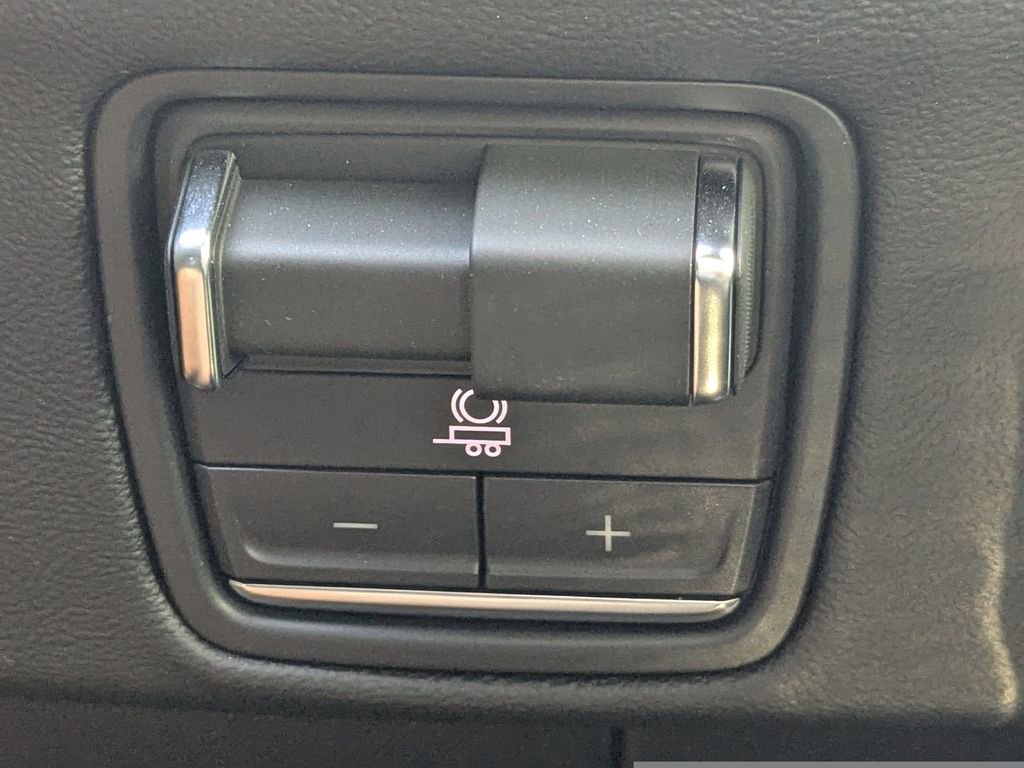 New 2026 Cadillac Escalade IQ Luxury 1 image 37