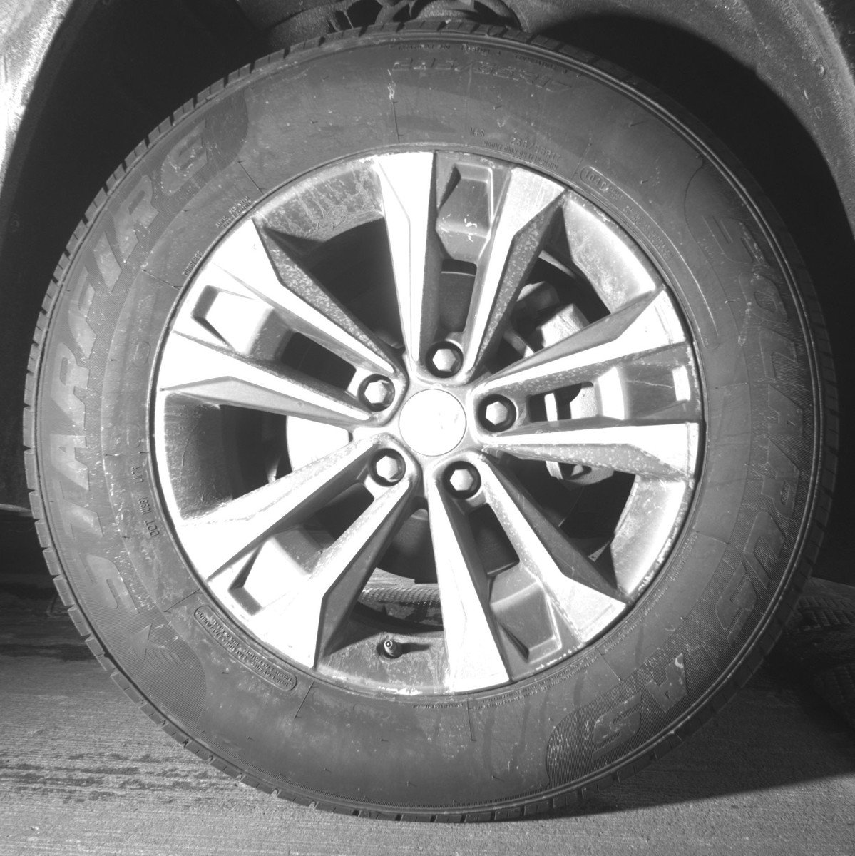 Used 2025 Chevrolet Equinox LT FWD image 13