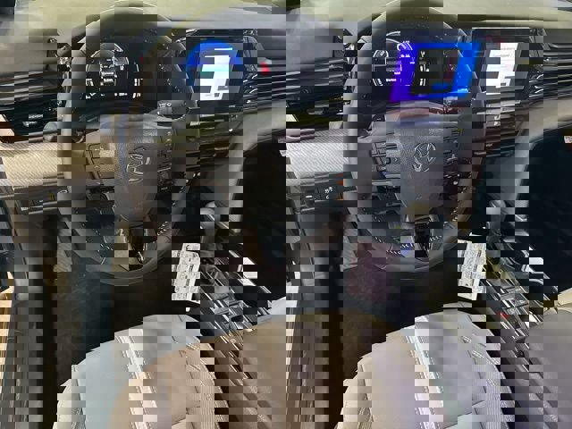 New 2026 Toyota Camry SE FWD image 14