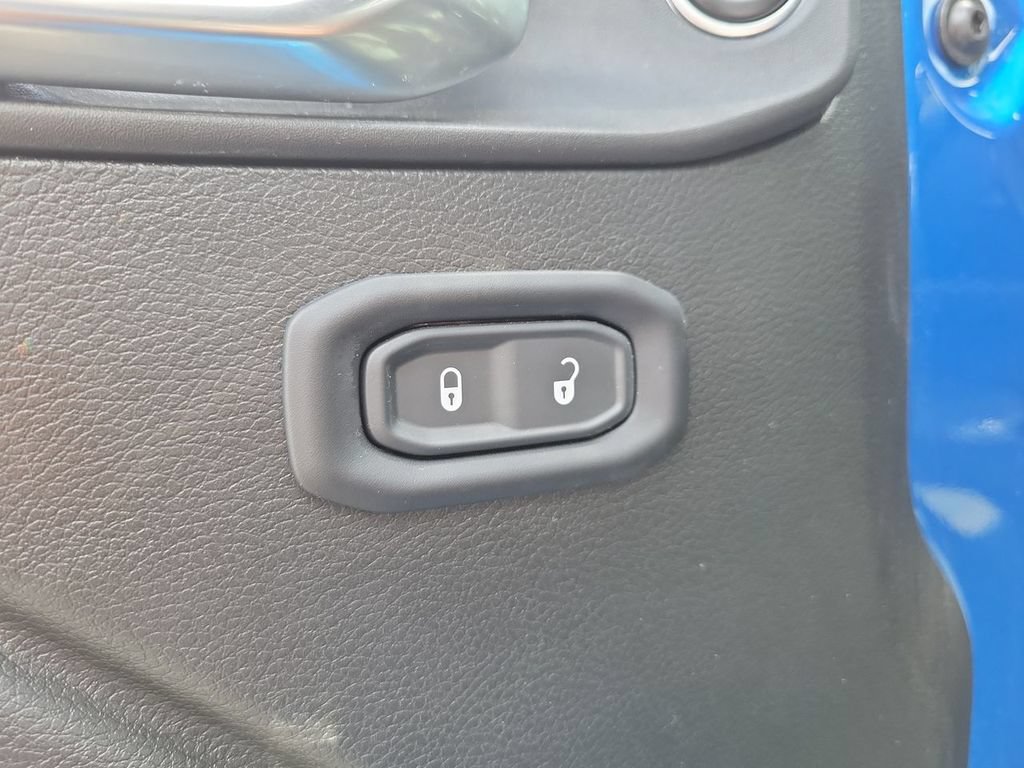Used 2024 Jeep Gladiator Sport AWD/4WD image 22