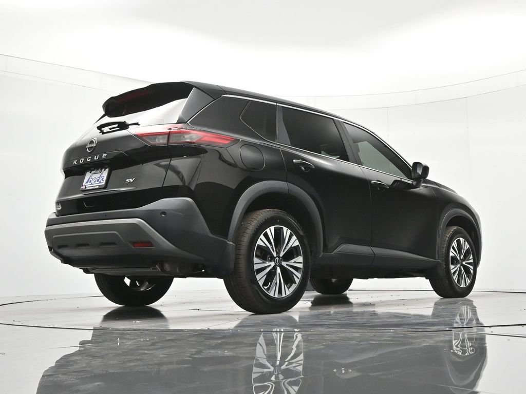 Certified 2023 Nissan Rogue SV FWD image 39