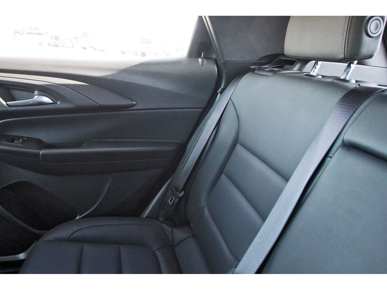 Used 2024 Chevrolet TrailBlazer RS w/ Convenience Package image 14