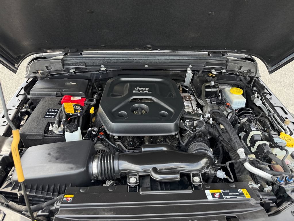 Used 2022 Jeep Wrangler Unlimited Sport AWD/4WD image 20