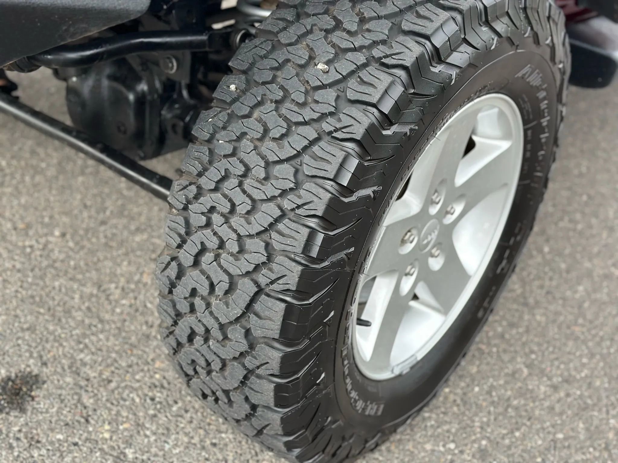 Used 2010 Jeep Wrangler Unlimited Rubicon w/ Dual Top Group image 22