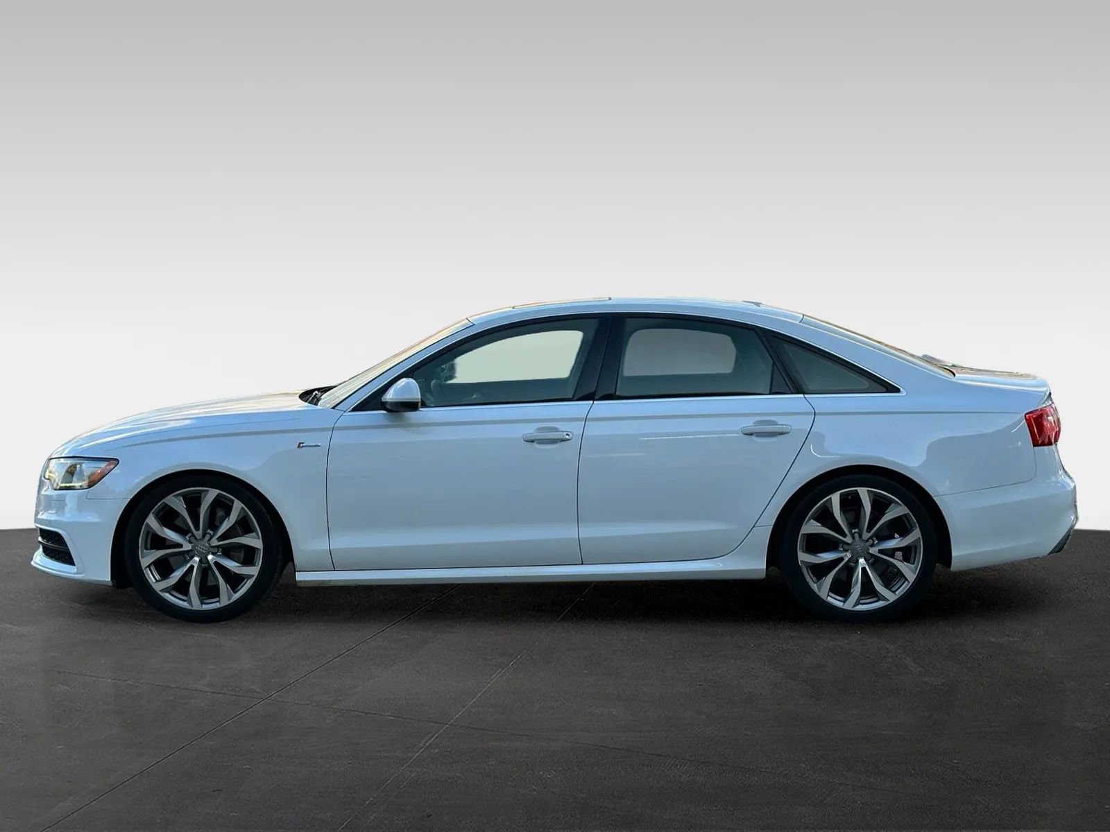 Used 2014 Audi A6 3.0T Prestige w/ Prestige Package image 4