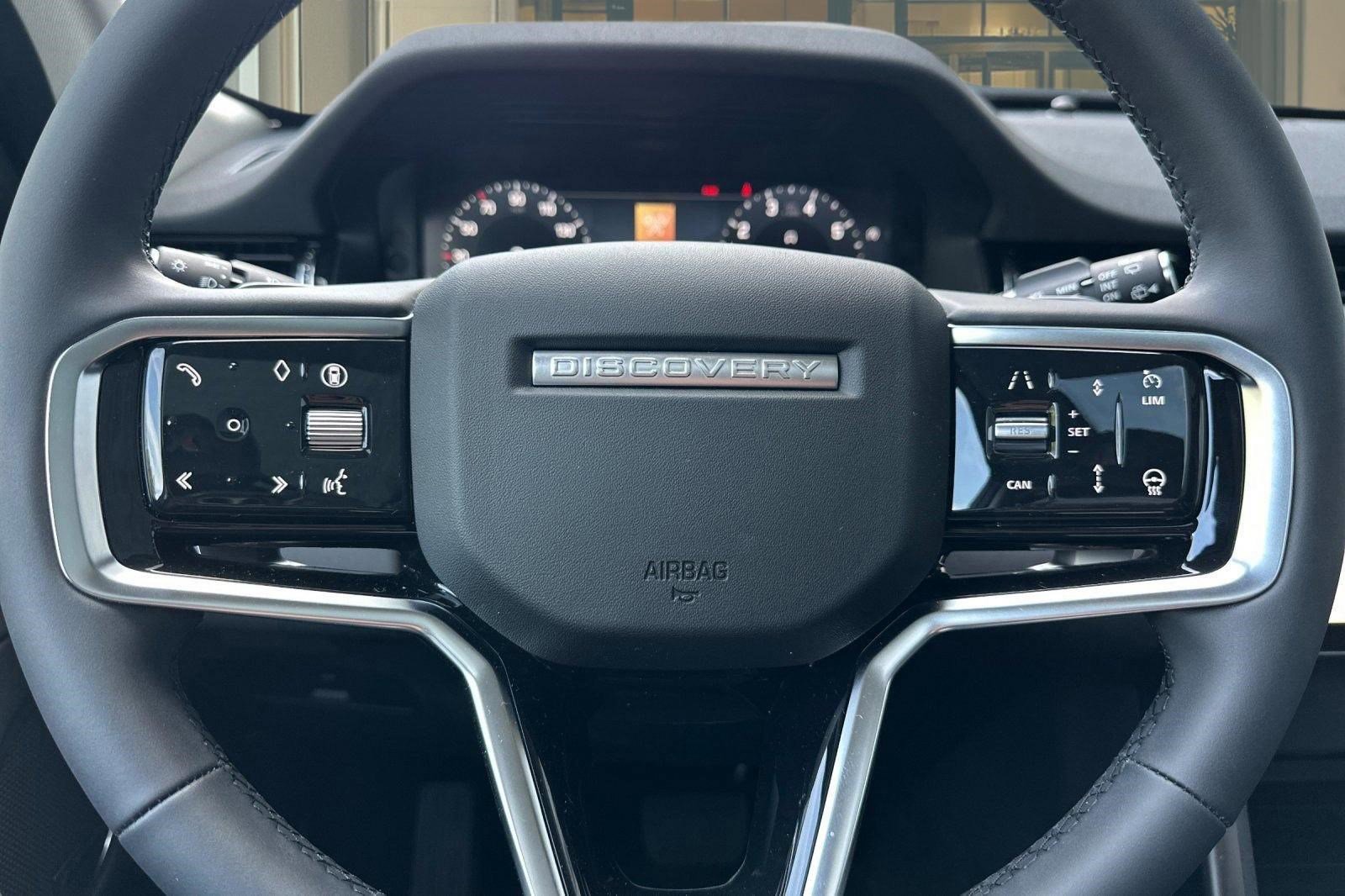 New 2025 Land Rover Discovery Sport S image 14