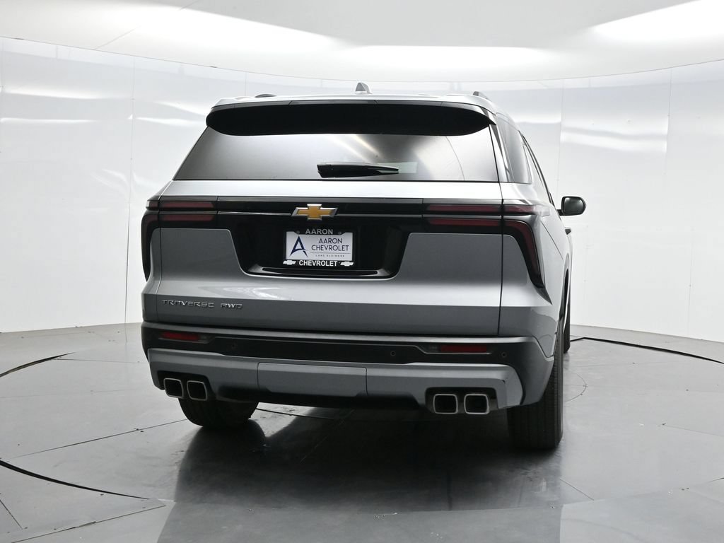 Used 2025 Chevrolet Traverse LT AWD/4WD image 39