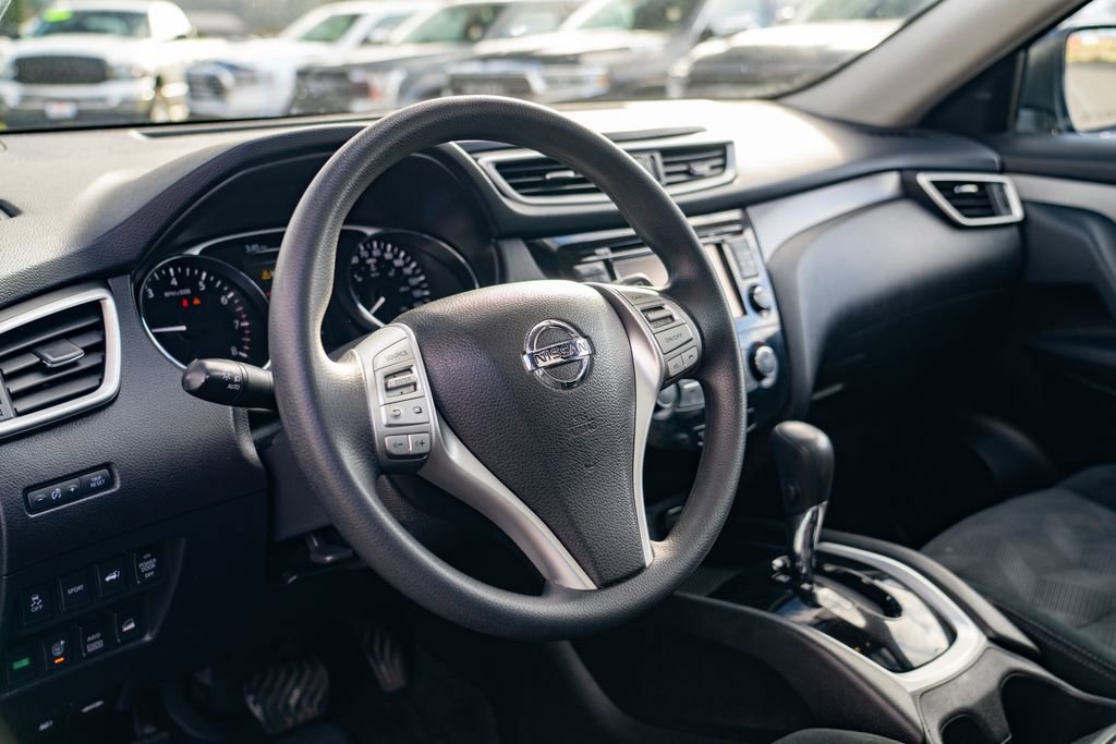 Used 2016 Nissan Rogue SL image 13