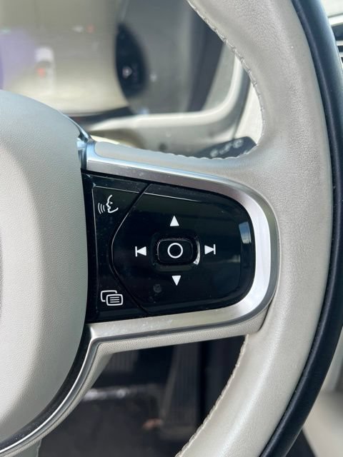 Certified 2023 Volvo XC90 B6 Plus w/ Protection Package Premier AWD/4WD image 12