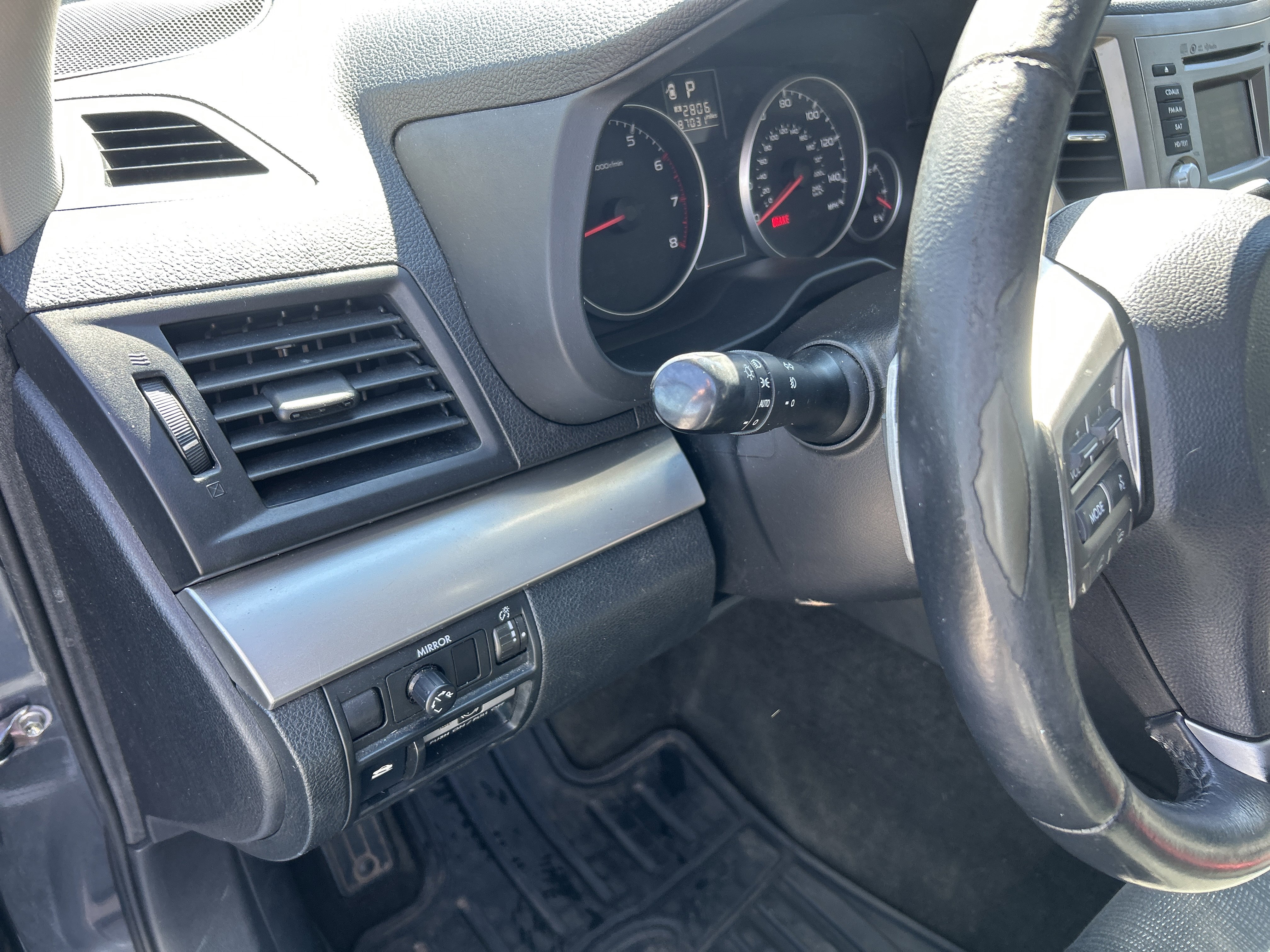 Used 2014 Subaru Outback 2.5i Premium w/ Accessory Value Package (OYS) image 22