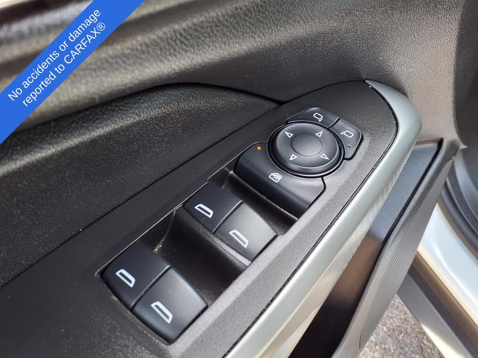 Used 2024 Chevrolet Trax RS w/ Driver Confidence Package FWD image 17