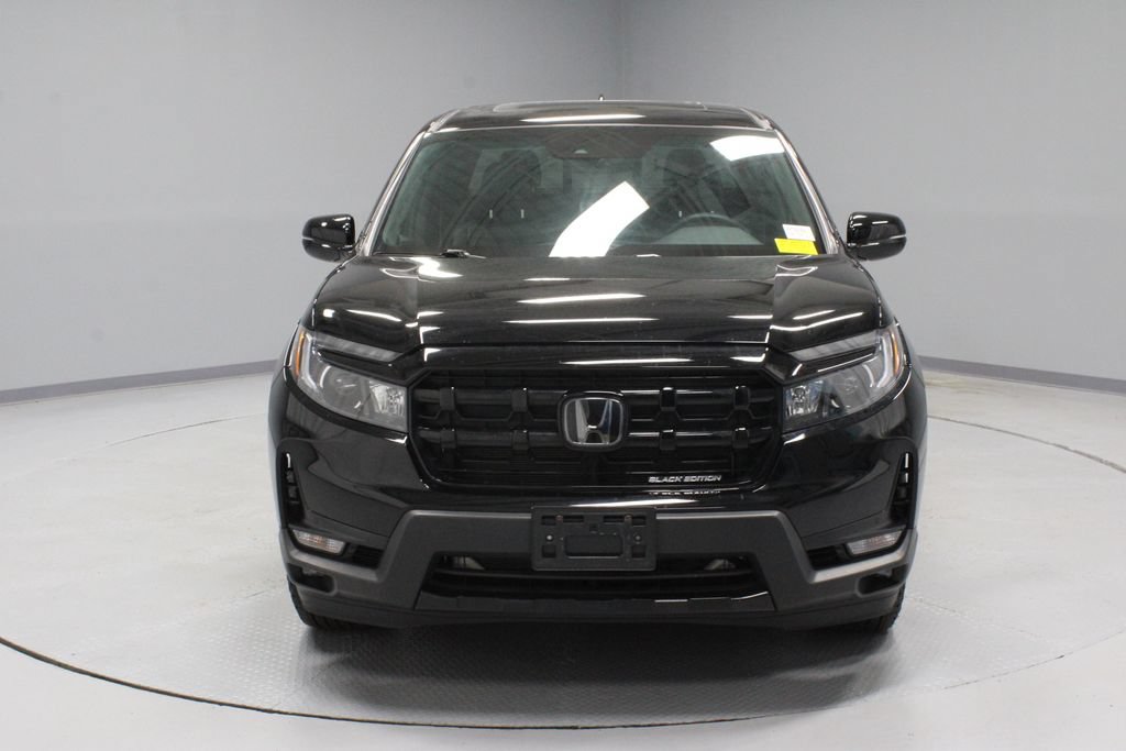 Used 2025 Honda Ridgeline Black Edition image 5