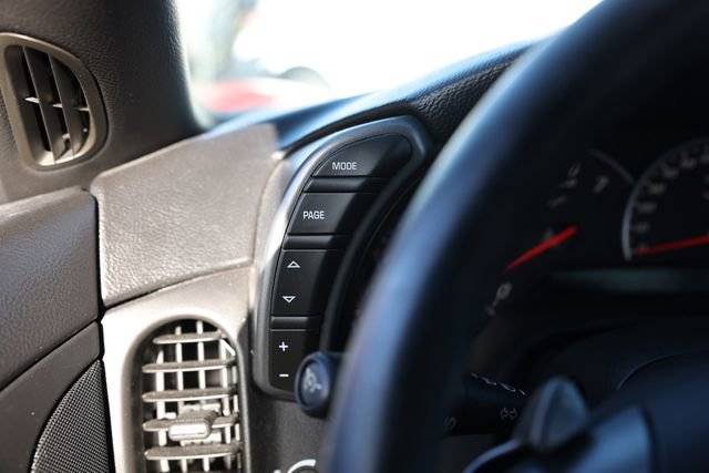 Used 2006 Chevrolet Corvette Coupe w/ Preferred Equipment Group image 25