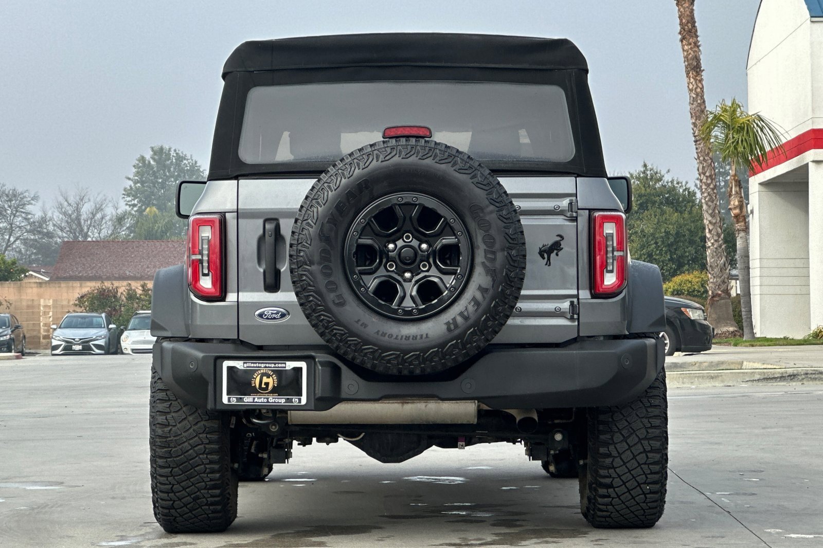 Used 2023 Ford Bronco Wildtrak image 5