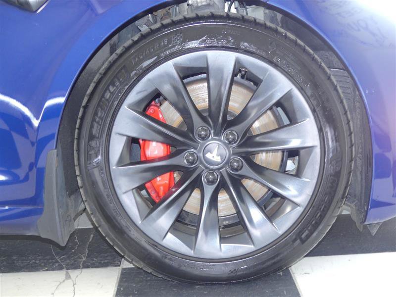 Used 2019 Tesla Model S Performance image 31