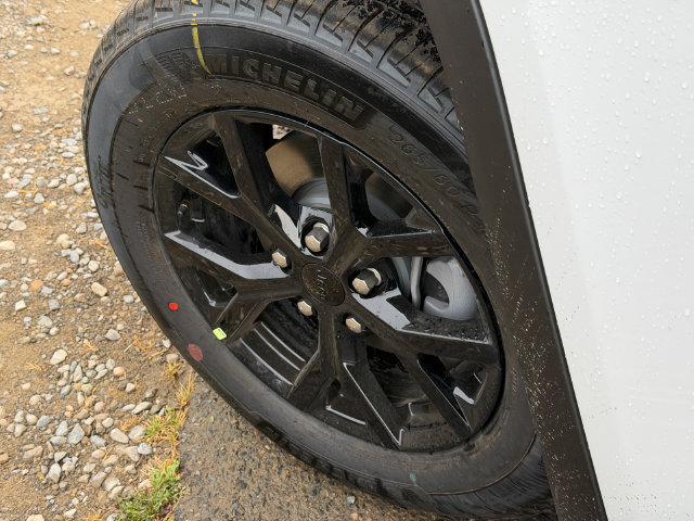 New 2026 Jeep Grand Cherokee Altitude AWD/4WD image 10